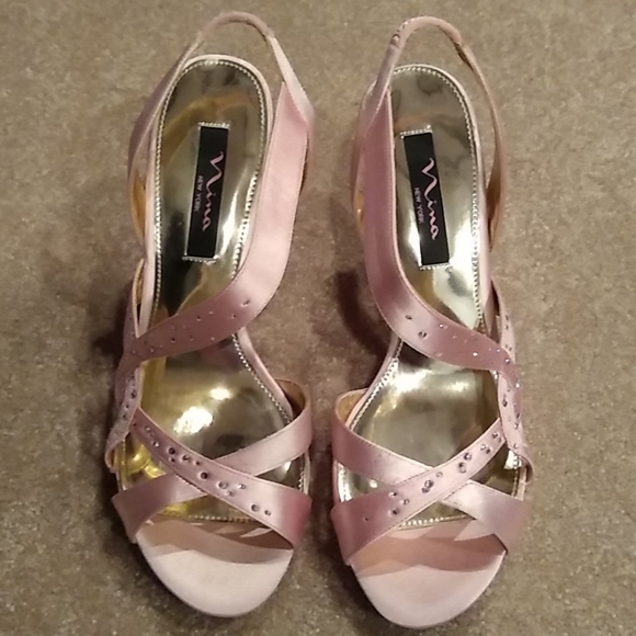 nina pink shoes